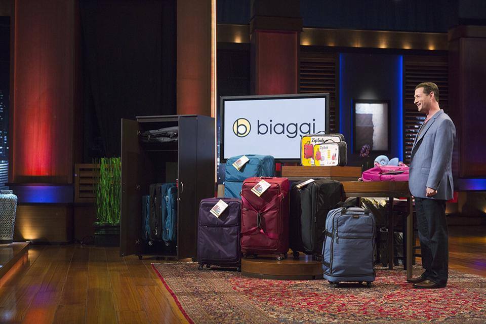 biaggi folding luggage