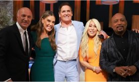 Kendra Scott With Other Investors On Shark Tank